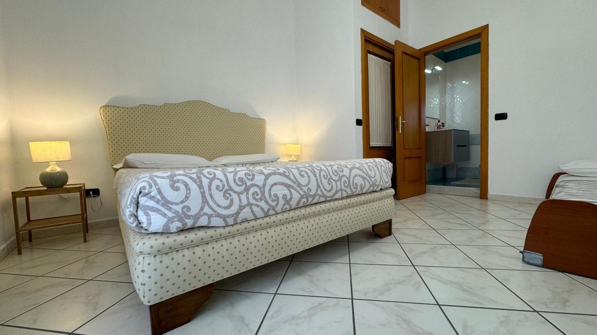 B&B Eracle Ercolano Bagian luar foto